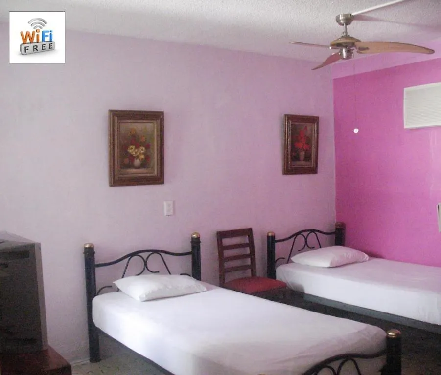Hostel Mundo Maya Cancun